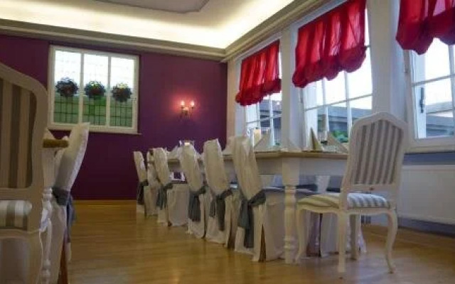 Hotel Krone am Park