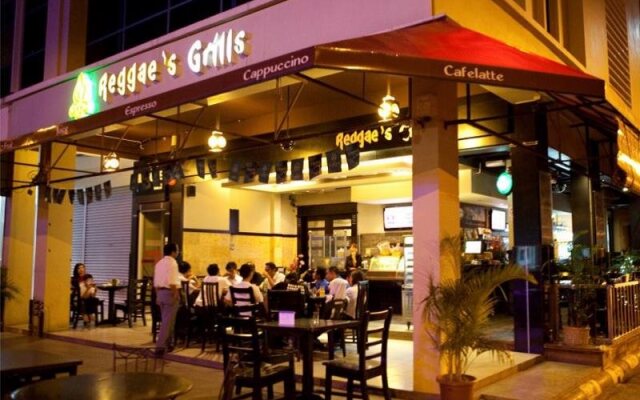 OYO 90375 Reggae Inn