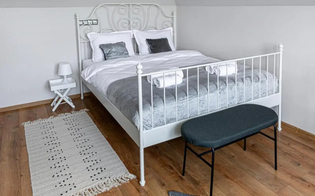 Gladstone suites
