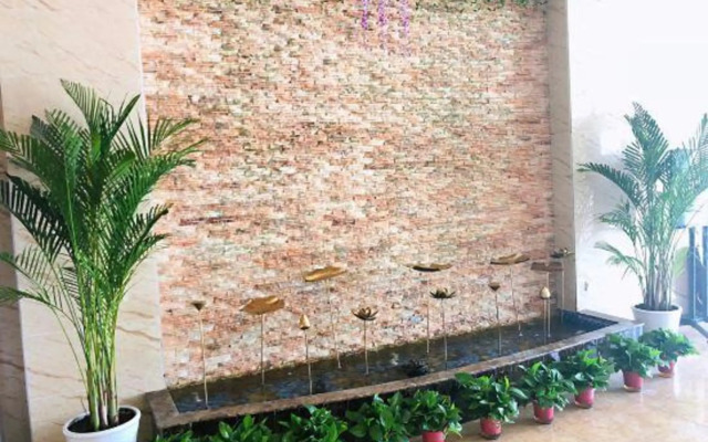Phoenix Hotel