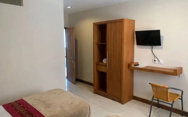 Kuta Suci Beach Hotel