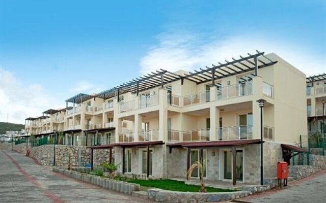 Royal Heights Apartments