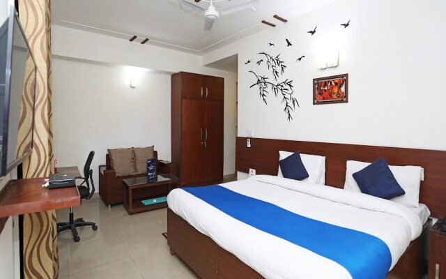 OYO 10804 Hotel Kumar