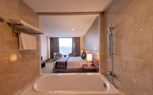 Muong Thanh Grand Nha Trang Hotel