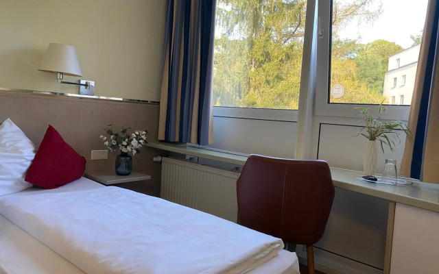 NOVALIS Hotel by AURUM Dresden