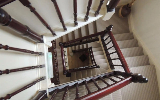 Woodlands Guest House