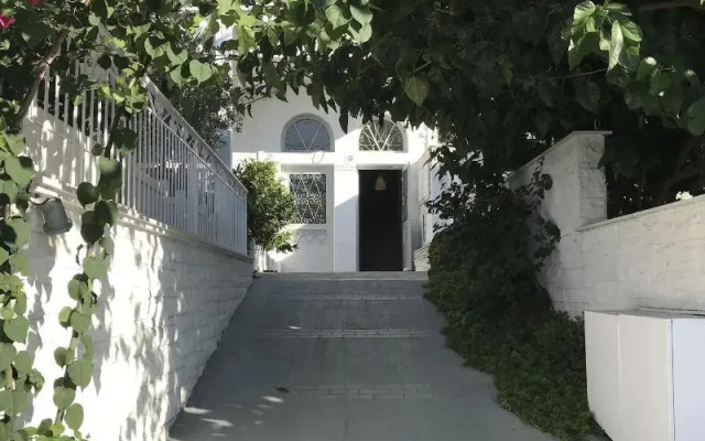 Paradisos Hotel