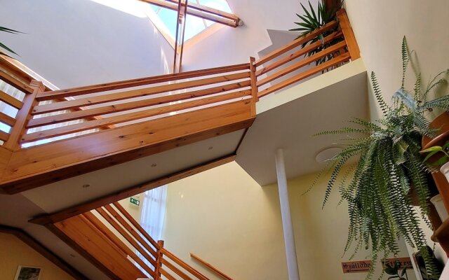 Józsi Bácsi Vendéglője és Szállodája