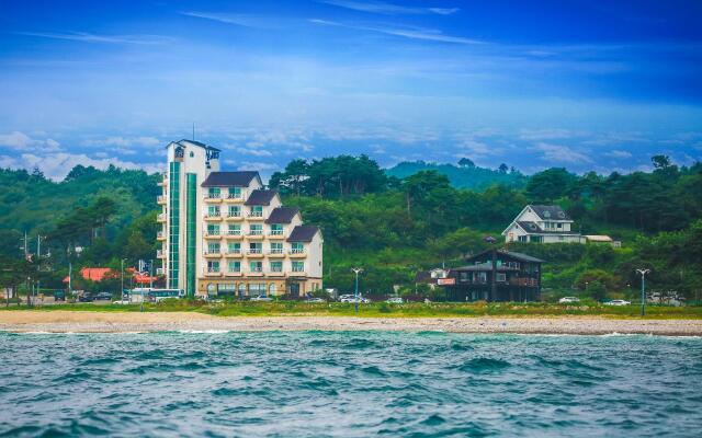 Benikea Hotel Mountain & Ocean Yangyang