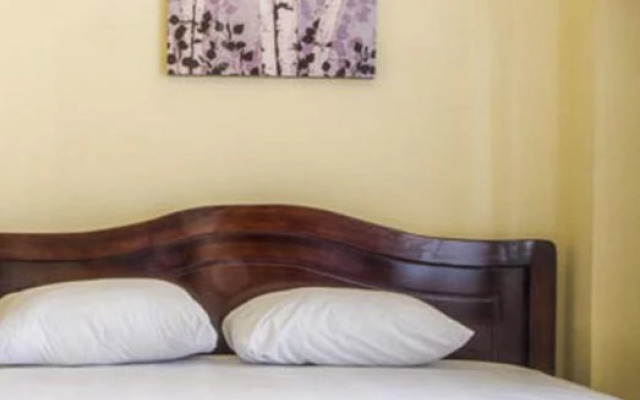 Golden Mar Hostal