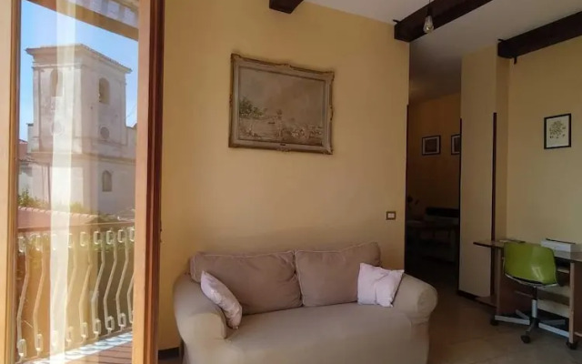 Panoramic Apartment With Vesuvius View