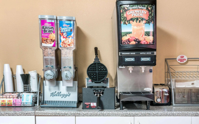 Express Inn & Suites