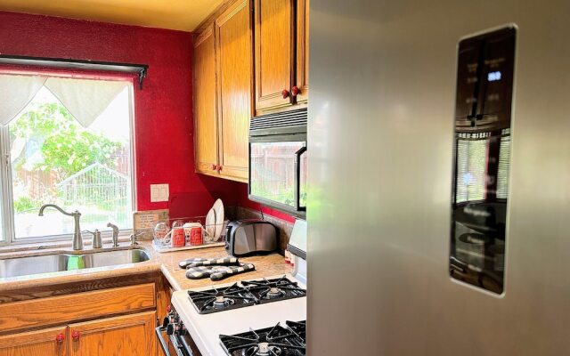 Private bedroom in Peach Blossom Country House