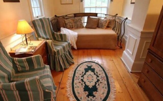 Youngtown Inn & Restaurant