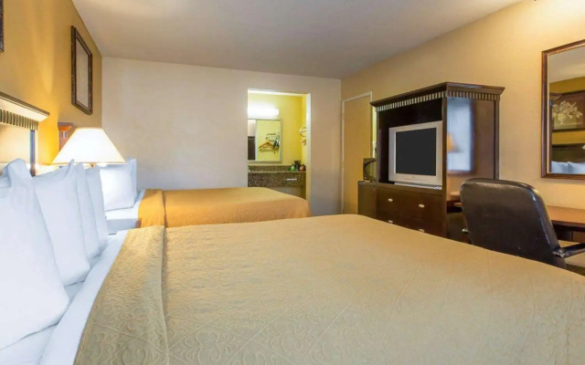 Quality Inn San Bernardino - Loma Linda