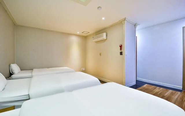 Yeongjong Stay Hotel