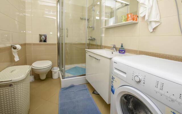 Apartment Slavica in Rogoznica