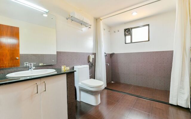 Capital O 23079 Ajantha Regency