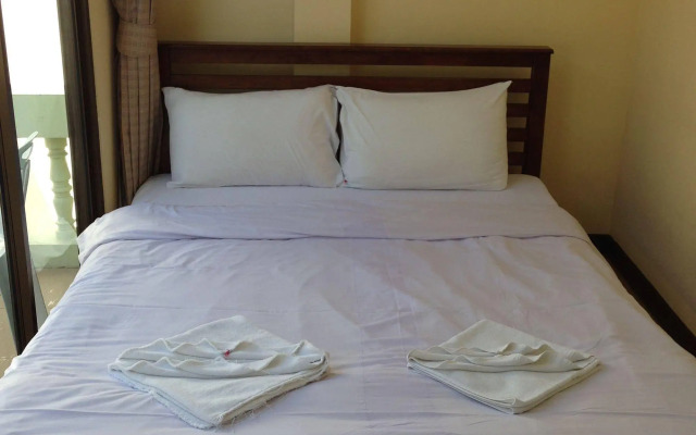 Tropicoza Guest House