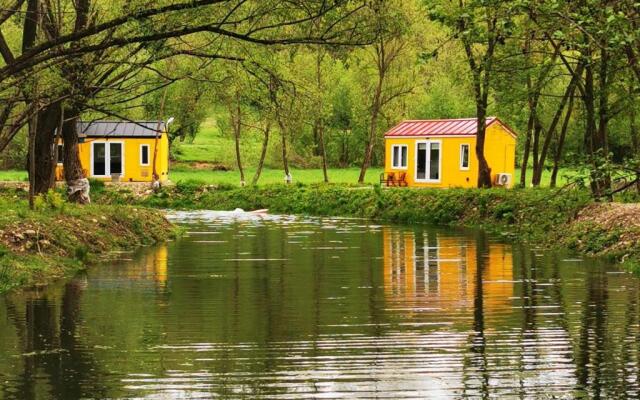 Pura Vida Tiny House village