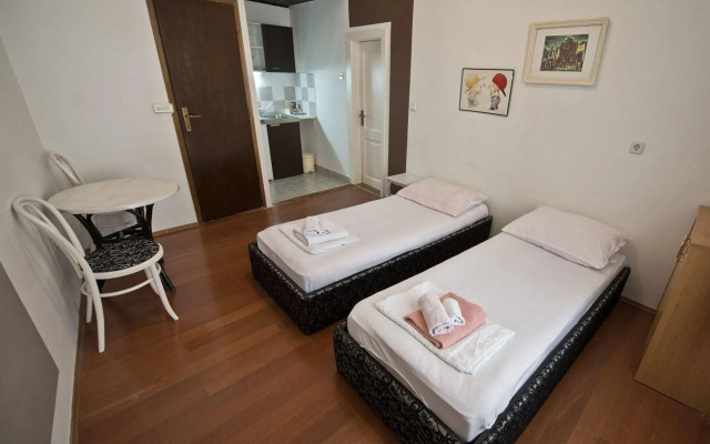 Luxury X-Rooms and Apartments Old Town