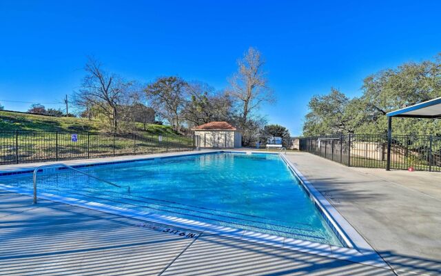 Granbury Home w/ Hot Tub & Furnished Patio!