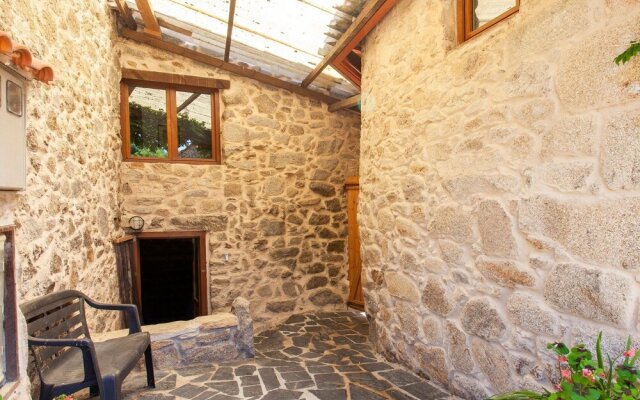 Cosy home in farmhouse in the Ribeira Sacra