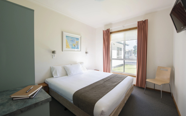 The Retreat at West Beach Parks