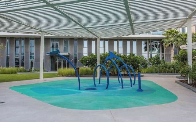 Luxury 2BR plus maids room in Bluewaters