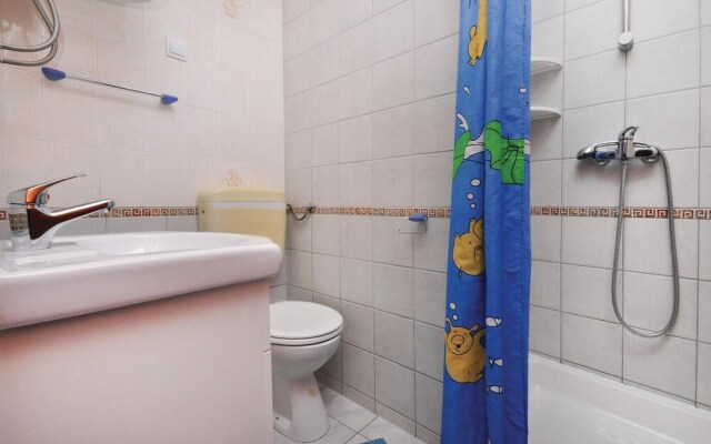 Beautiful Apartment in Omis With 3 Bedrooms