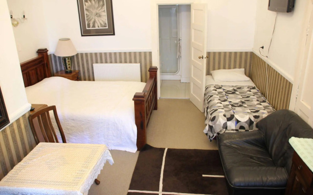 Parnell City Lodge