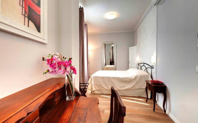 Lilium elegant apartment