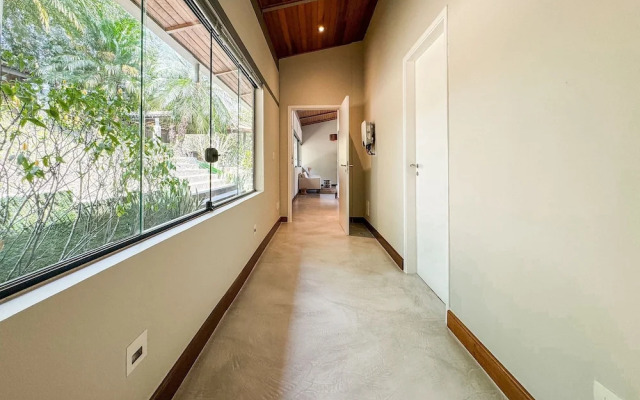 Arquitetura única na Granja Viana