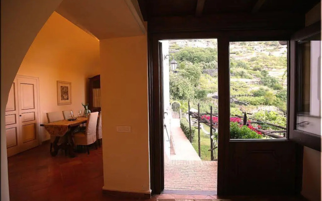 Villa Alba d' Oro - Historic Luxury Villa