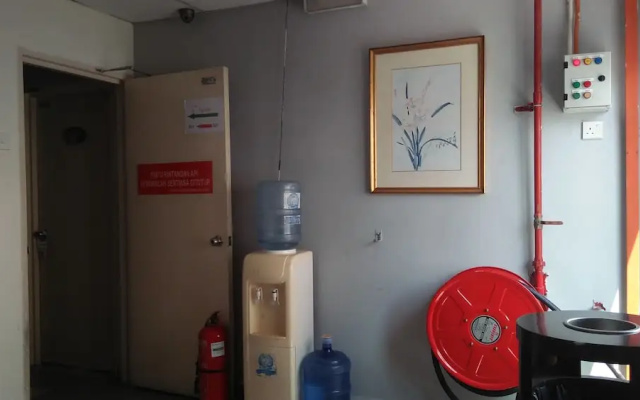 Dragon Inn Premium Hotel ( J.B) Sdn Bhd