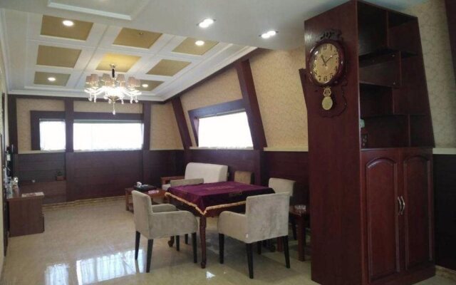 Pin Ge Business Hotel
