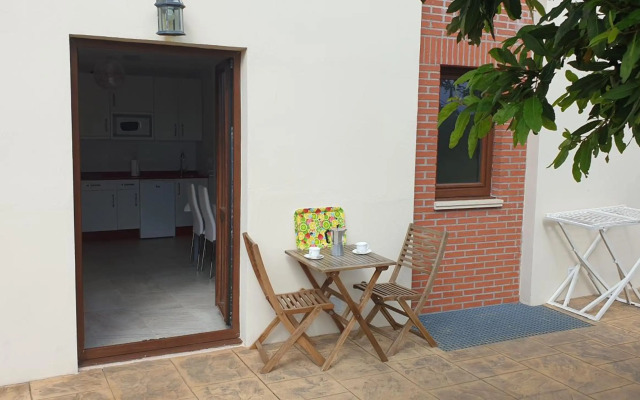 Apartamentos La Pradera de Isla