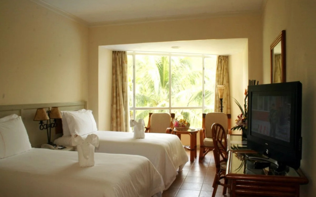 Golden Palm Resort – Guest Rooms – Sanya