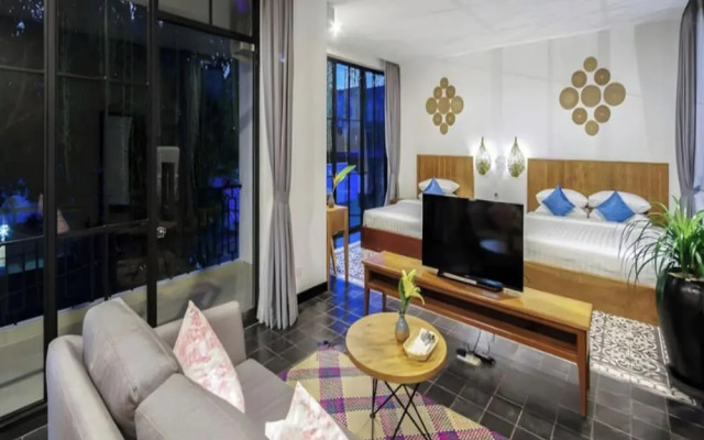 Room-family Suite With Balcony