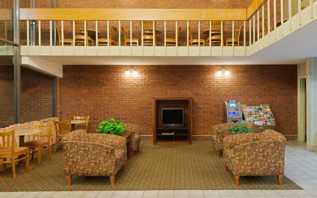 Travelodge Diamond Inn