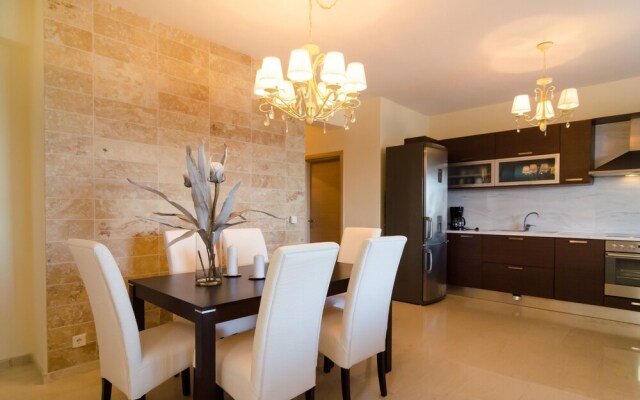 White Rose Villa