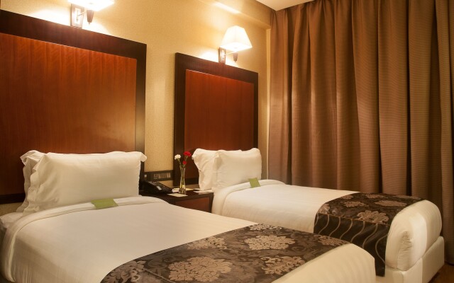 Park Avenue Hotel
