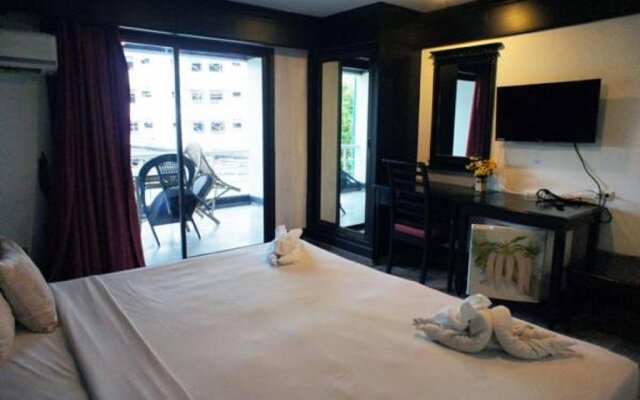 SOHO Rooms Patong