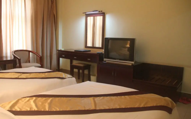 Royal Hotel Luang Namtha ' Huang Ching'