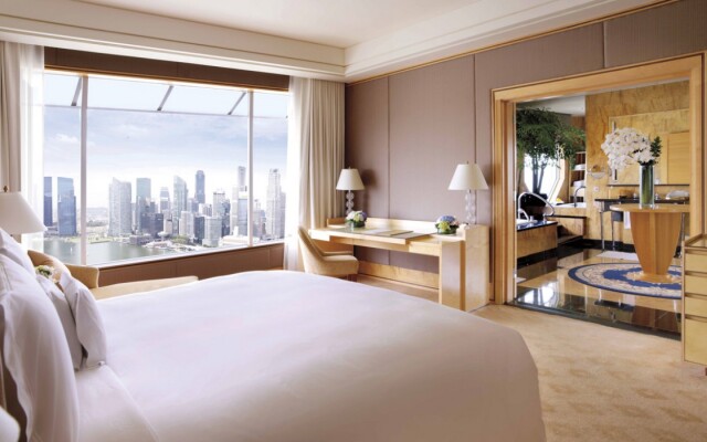 The Ritz-Carlton, Millenia Singapore