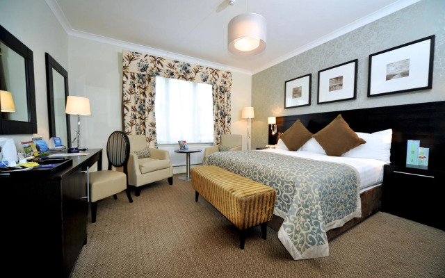 The Norfolk Royale Hotel