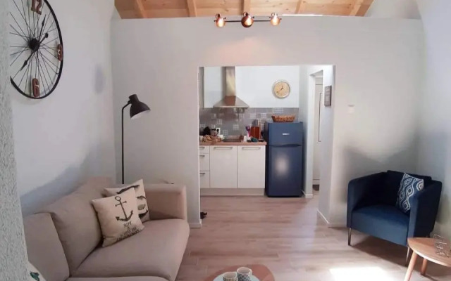 House Sidro, Stari Grad