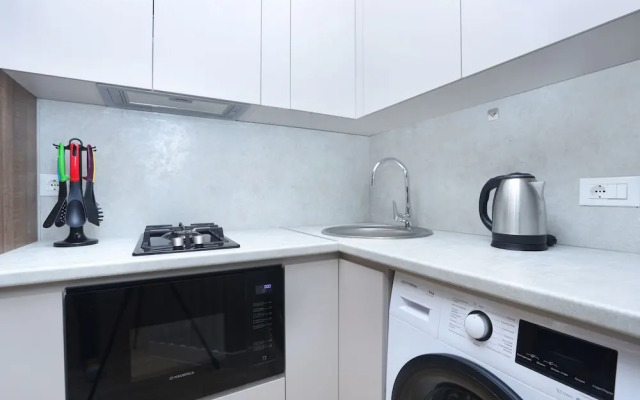 Stay Inn  on Buzand Str. 97