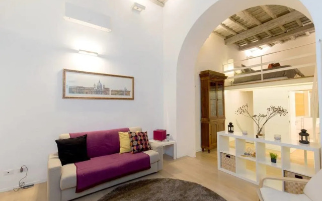 Travel & Stay - Parione