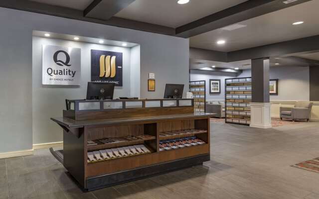 MainStay Suites Lexington I-75